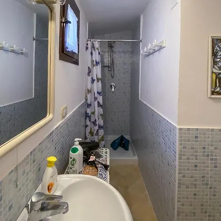 Apartamento Entire House In Scalea's Historical Center *
